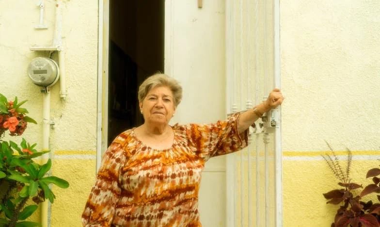 J'ai suivi mon mari... et j'ai découvert qu'il menait une double vie dont je n'aurais jamais soupçonné l'existence