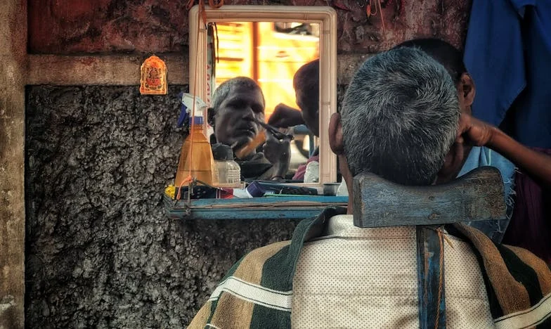 Épuisée par les Comparaisons de ma Belle-Mère : Comment j’ai Trouvé ma Place Face à l’Enfant Parfait de ma Belle-Sœur