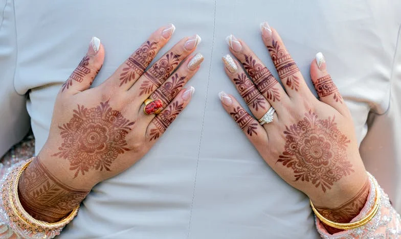 J’ai demandé à mon fils de partir : le choix impossible d’une mère française