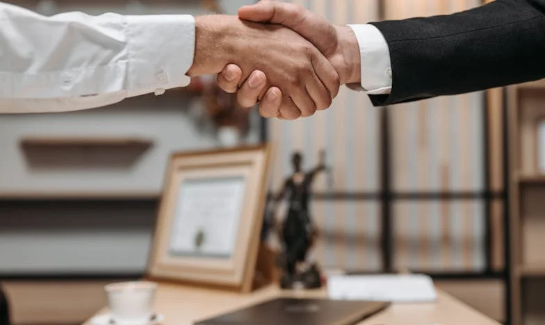 Comment la prière m’a sauvé alors que ma femme luttait pour sa vie – Mon histoire de foi et d’espoir