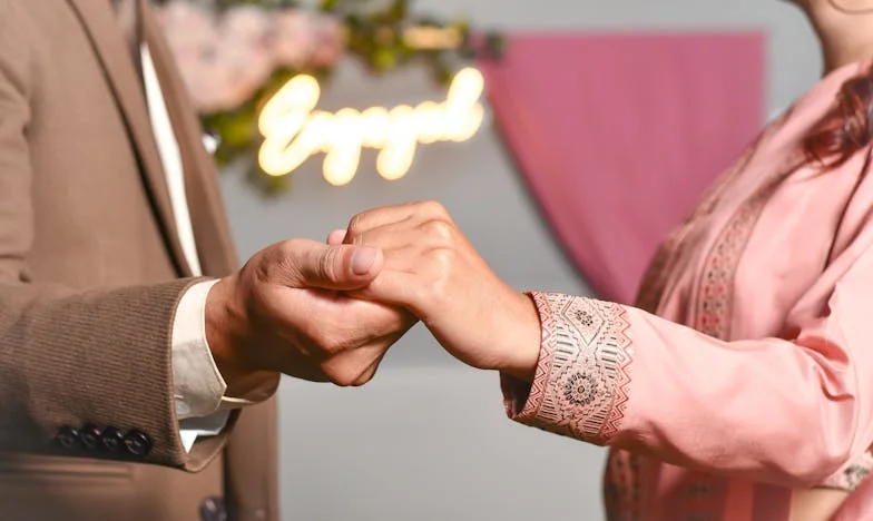 « Je ne veux pas acheter un T3 juste pour vivre avec ma belle-mère » : mon combat pour préserver mon couple et mon identité