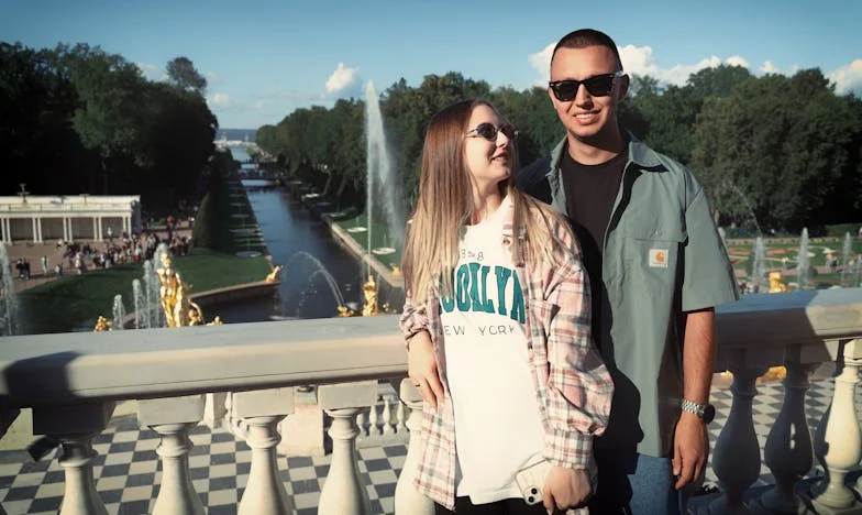 Quand la maison n’est plus un foyer : Mon histoire d’exil sous le toit de mon fils