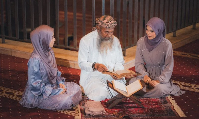 J’ai failli perdre mon fils à cause de mes préjugés : comment la foi m’a aidée à accepter sa compagne