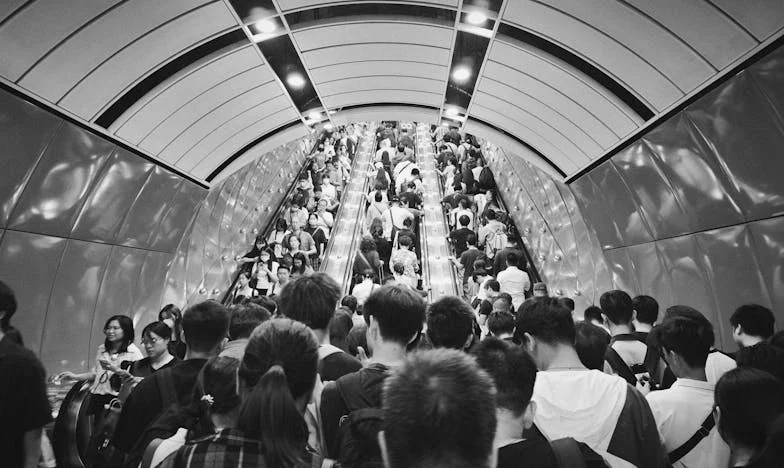 Quand la frontière entre vie privée et travail devient floue : mon histoire au bureau