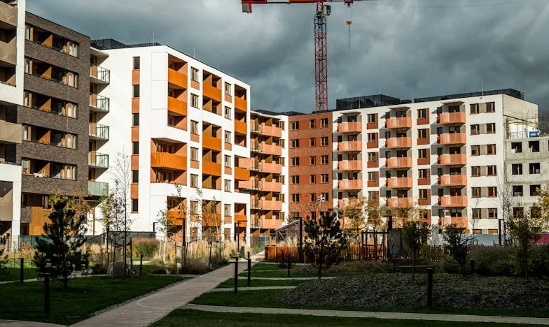 Quand l’invitation familiale devient un piège : notre couple face à l’épreuve de l’argent