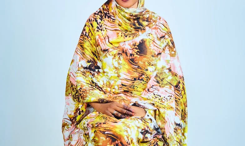 Derrière la Porte Close : Histoire d'une Amitié Ébranlée par la Jalousie et la Reconstruction