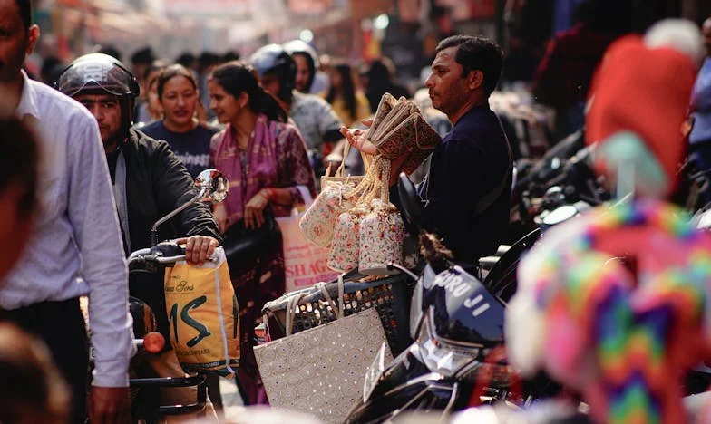 Devrais-je vraiment quitter ma chambre pour une pièce de passage ? Mon histoire de famille compliquée…