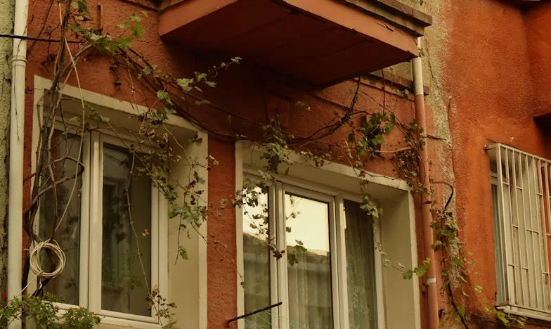 Prière parmi les ruines : Comment j'ai retrouvé ma voix dans un mariage toxique