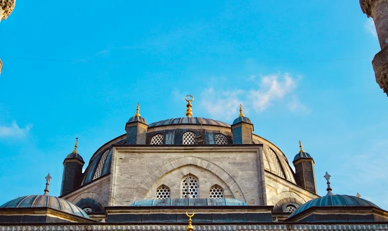 J’ai choisi ma belle-fille plutôt que mon propre fils : mon cœur de mère en morceaux