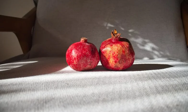 J'ai découvert que mon mari menait une double vie à cinq rues de chez nous : mon histoire