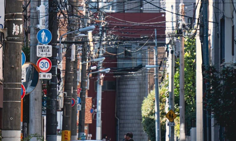 Le ticket de caisse dans la poubelle : Quand l’argent devient le poison du couple