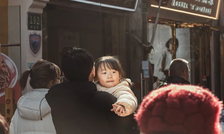 « Mon père m’a trahie et a tout laissé à mon frère » : le jour où l’héritage a brisé ma famille