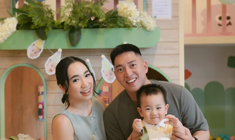 « Ce week-end, nous ne voulons pas voir notre petit-fils » – L’histoire d’un père brisé entre amour filial et rejet parental