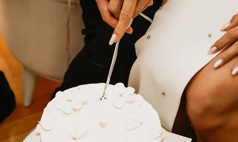 Ma belle-fille ne sait pas cuisiner : le combat silencieux d’une mère française