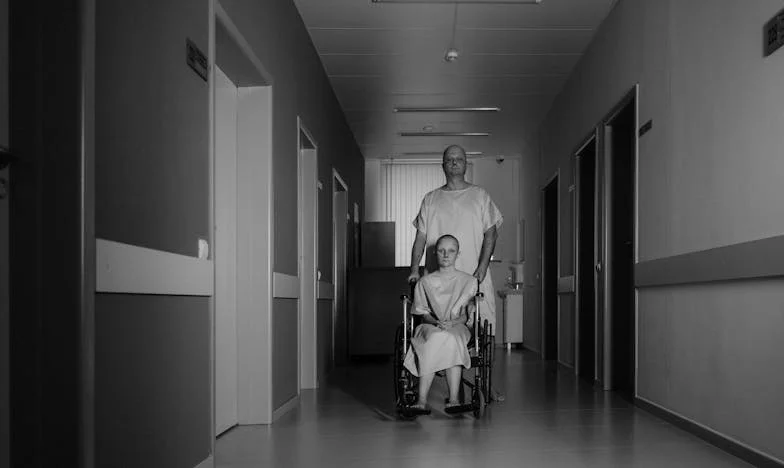 Maison déchirée : Jusqu’où faut-il s’effacer pour préserver la paix chez soi ?