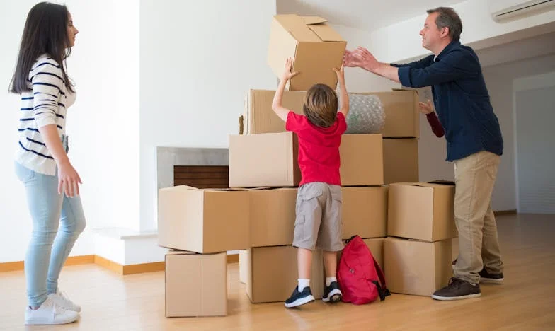 Après le divorce, ma belle-fille m’a tout pris : maison, voiture… et mes petits-enfants. Mon histoire.