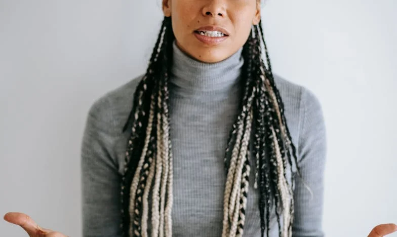 Entre deux feux : L’histoire d’une belle-mère qui voulait me détruire