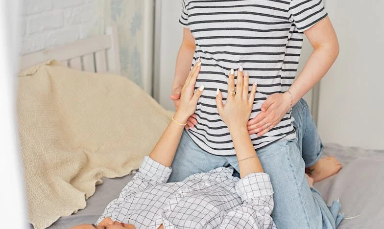 Ma belle-mère veut une nouvelle vie, mais je ne la laisse pas : Confession d’un gendre à Lyon