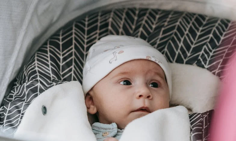 Pourquoi mon fils m’a dit que je n’étais pas invitée à son mariage : le cri d’une mère française