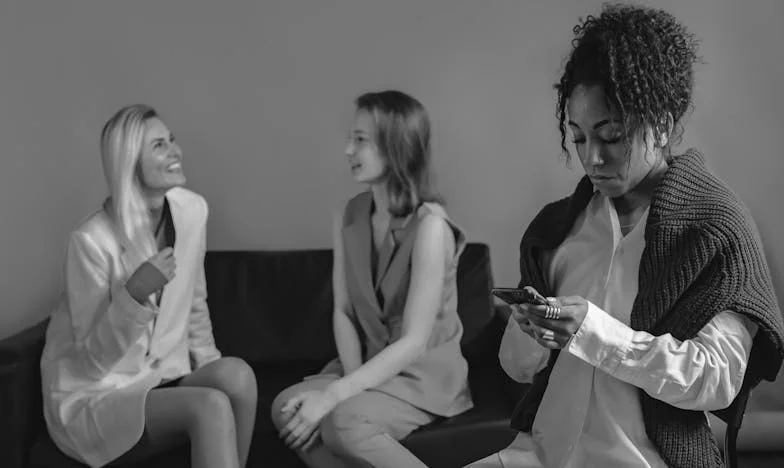 J'ai rencontré un homme sans foyer, sans emploi stable, et père de deux enfants : mon cœur balance, mais ma raison vacille