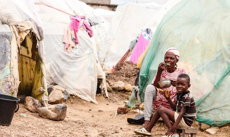 Nos voisins ont transformé notre rêve en cauchemar – La police est devenue notre routine