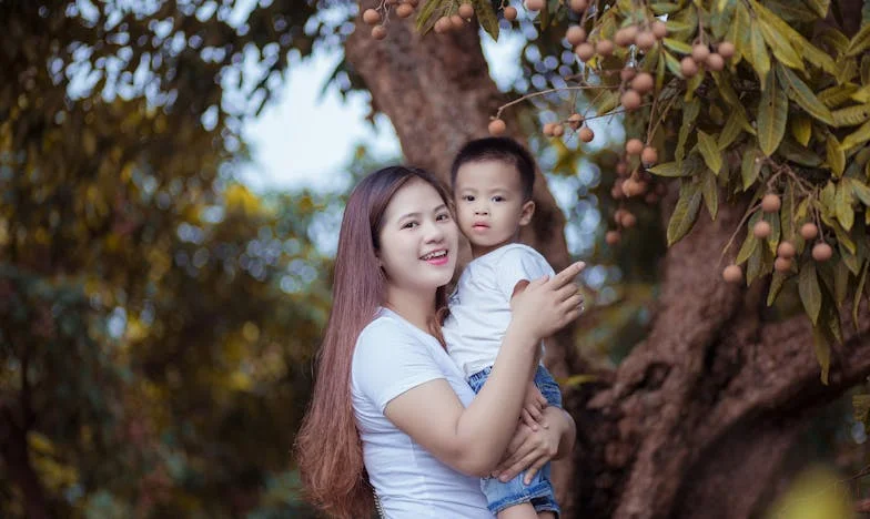 Papa Solo, Nuits Blanches et Miracle Inattendu : Mon Combat pour Mes Enfants