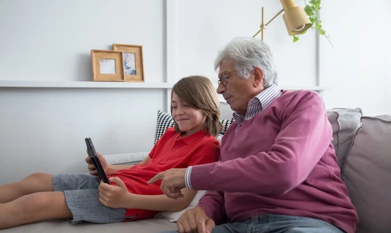 Quand le téléphone de ma fille fait plus mal que le silence – Histoire d’une mère entre amour, déception et limites