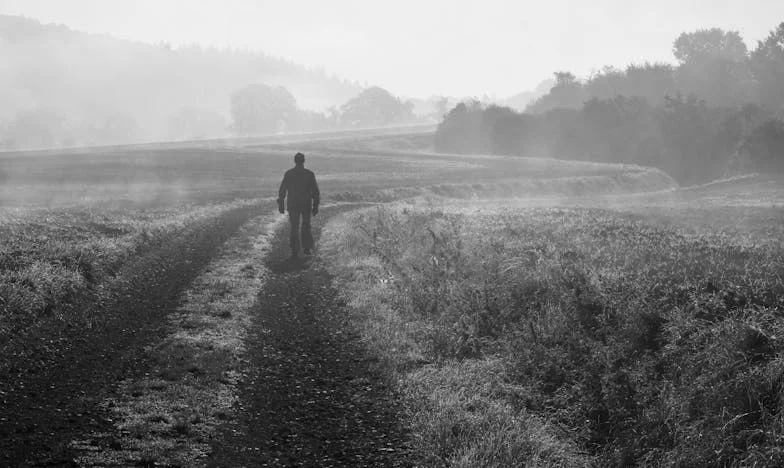 Combien vaut le sacrifice d’un parent ? Mon histoire, entre indifférence et vérité