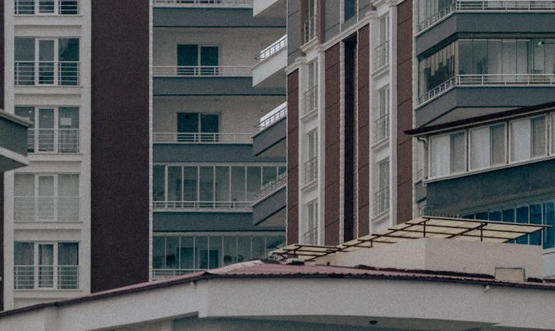 Rebâtir les ponts : Mon retour auprès de ma mère après des mois de silence