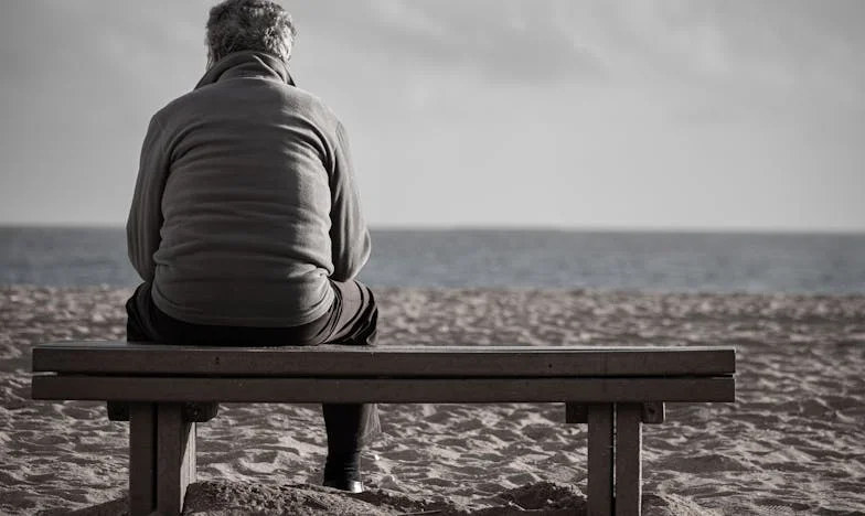 Abuela, perdóname por haberte olvidado: una historia de culpa y redención familiar