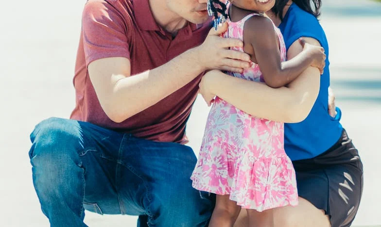 “Amo a mi abuelo, pero mi abuela no es buena”: La confesión de una nieta en una familia española