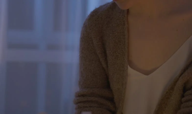 Cuando el pasado llama a la puerta: Un reencuentro que desvela secretos familiares