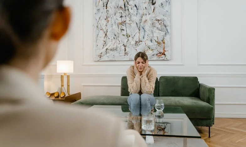 En la sombra de mi madre: Cuando mi familia se desmorona ante mis ojos