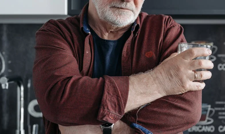 La caída de la confianza sagrada en San Bartolomé: una confesión inesperada