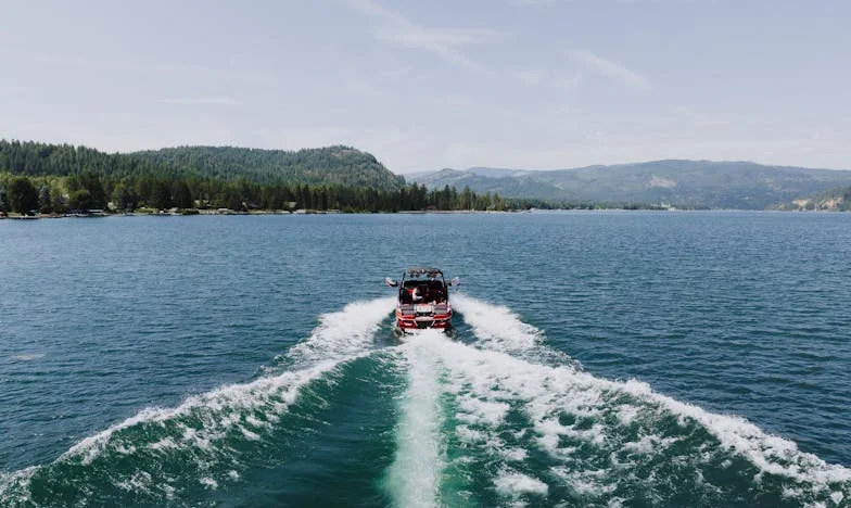 Когато домът ти се превърне в чуждо място: Историята на една неканена съпруга