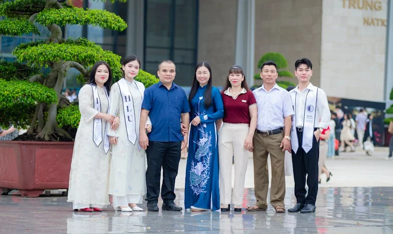„Ако майка му е толкова богата, нека тя плаща издръжката!” – Историята на една самотна майка от столичния квартал „Люлин“