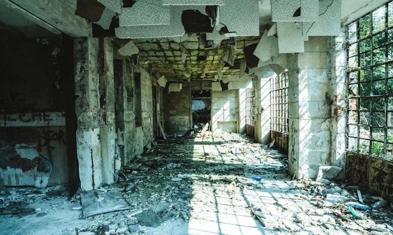 Къщата, в която не живее щастието – Историята на едно българско семейство на ръба на разпада