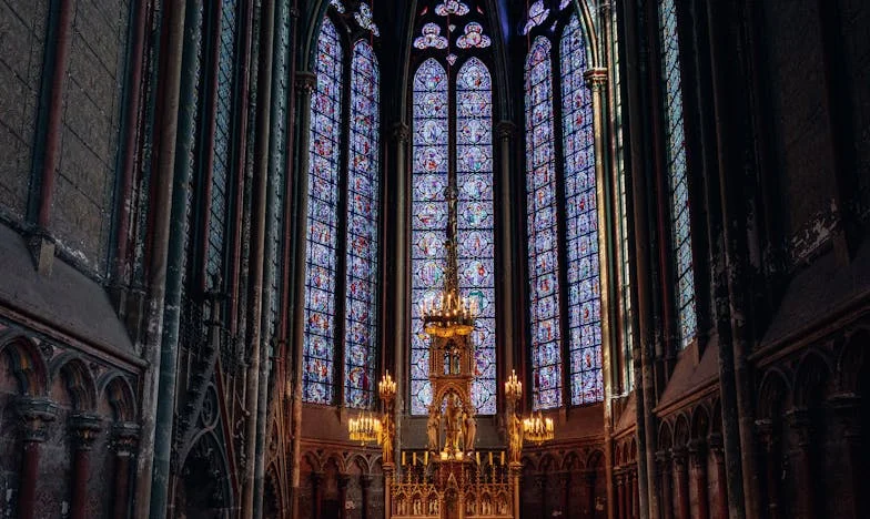 Когато майка реши да живее за себе си: Историята на Весела и нейните дъщери