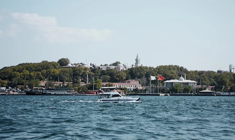 Между бащиния поглед и детските мечти: Моята битка за мир в семейството