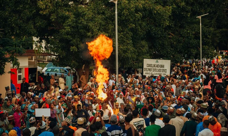 Нов живот и горчиво сбогуване: Историята на Мария, която роди дъщеря си в деня, в който загуби съпруга си