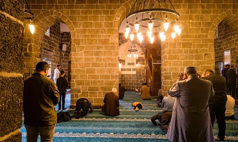 Вярата, която ме спаси: Историята на един разпадащ се дом