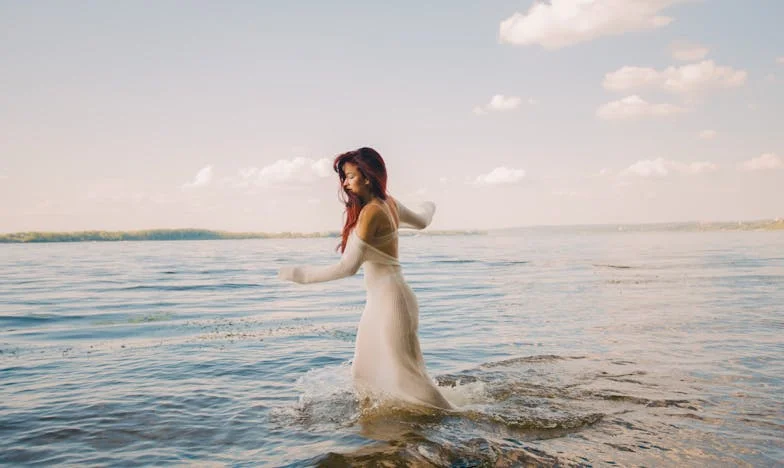 Задушен между стените на дома: Историята на един син, който не може да си тръгне