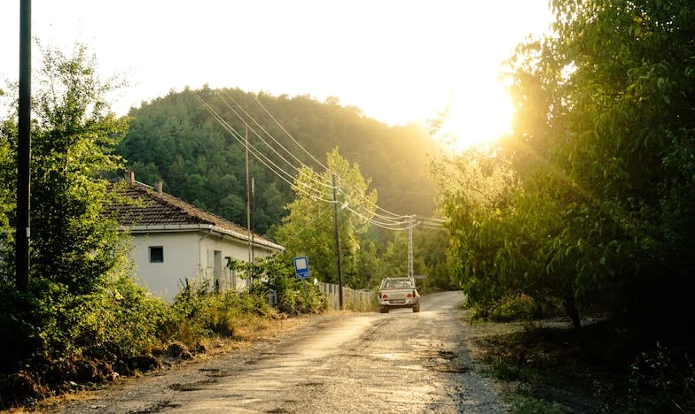 Когато домът се превърне в заложник: Историята на една българска снаха и нейната свекърва
