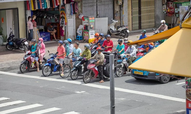 Когато домът вече не е дом: Моята битка за семейството и себе си