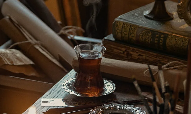 Когато домът вече не е мой: Историята на една българска снаха и нейния тъст