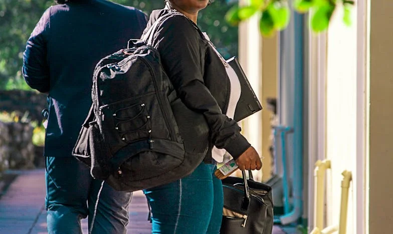 Между майка и дъщеря: Зимата, която ни промени завинаги