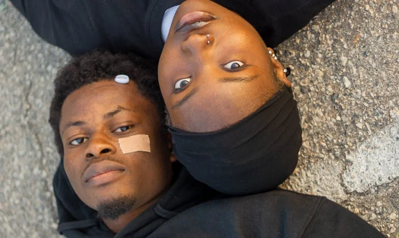 Паднах на семейния обяд, защото съпругът ми не ми помагаше с бебето – Краят ли е това за нашето семейство?