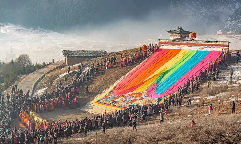 „Прости ми, Мария“ – каза свекървата със сълзи в очите – „Бог вече ме наказа“: Свекървата погледна внука си и заплака