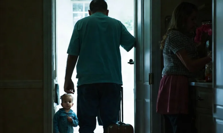 Баща в сянка: Тежестта на едно бягство