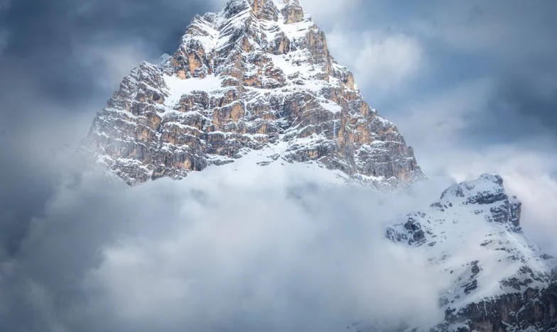 Когато миналото се връща на прага ти: Историята на една жена между прошката и гордостта